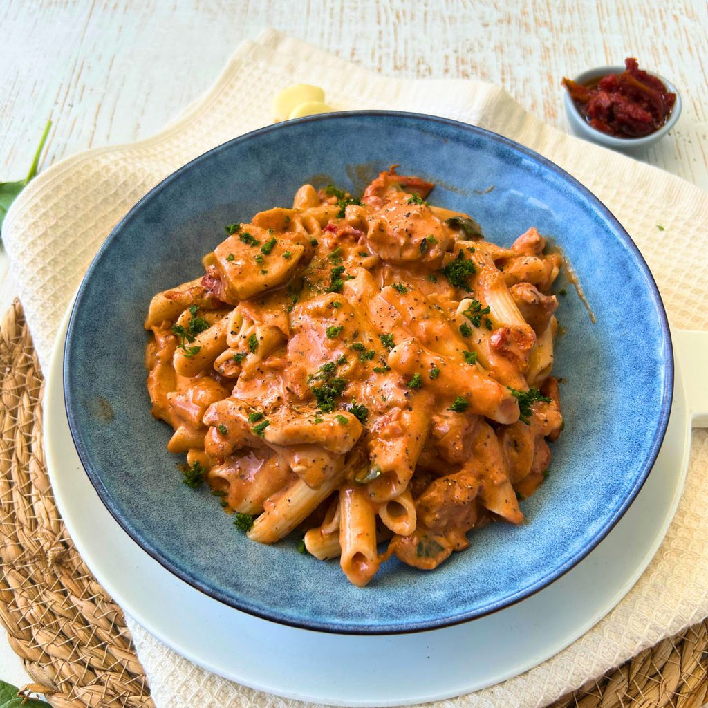 Creamy Chicken and Sundried Tomato pasta
