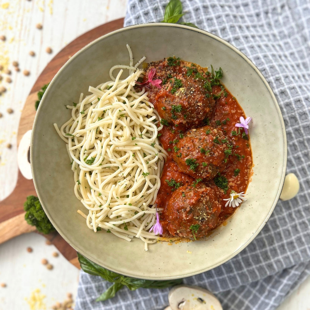 Mushroom Meatballs , Rich Tomato Ragu & Spaghetti