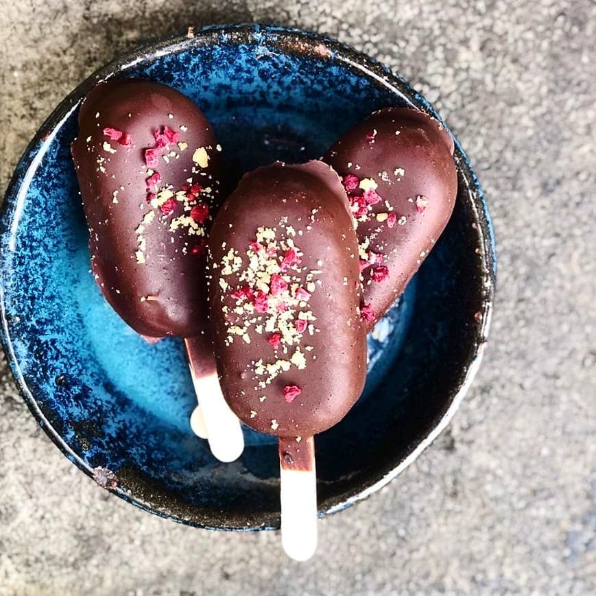 Peanut Butter & Jelly Cake Pops